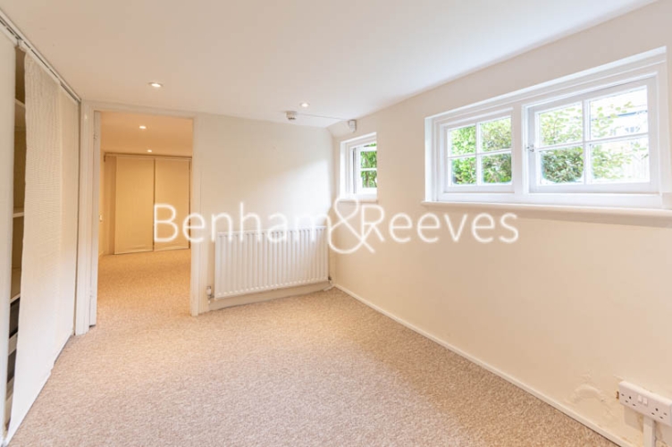 4 bedrooms flat to rent in Park Avenue, Hampstead, NW11-image 18