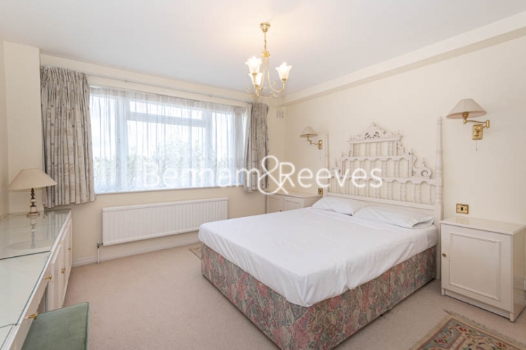 2 bedrooms flat to rent in Fairfax Road, Hampstead, NW6-image 12