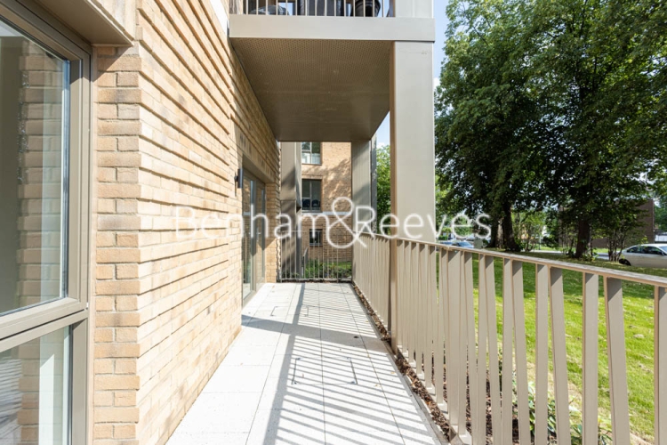 1 bedroom flat to rent in Buttercup apartments, Mill Hill East, NW7-image 5