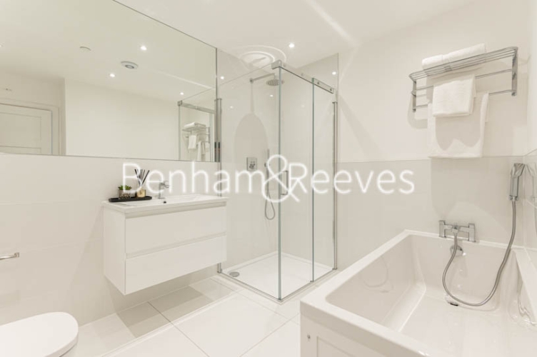 4  bedrooms house to rent in Coachworks Mews, Hampstead, NW2-image 4