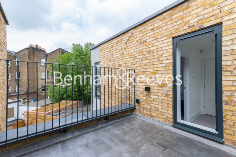 4  bedrooms house to rent in Coachworks Mews, Hampstead, NW2-image 10