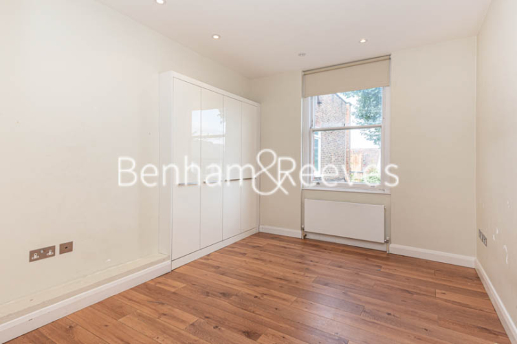 3 bedrooms flat to rent in Ladywell Court, Hampstead, NW3-image 1