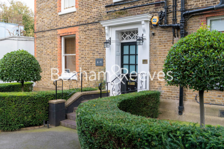 3 bedrooms flat to rent in Ladywell Court, Hampstead, NW3-image 15