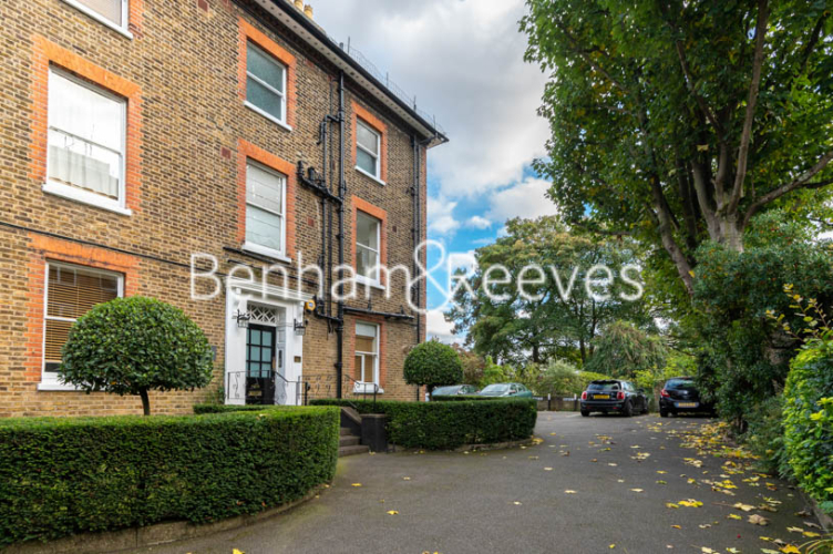3  bedrooms flat to rent in Ladywell Court, Hampstead, NW3-image 16