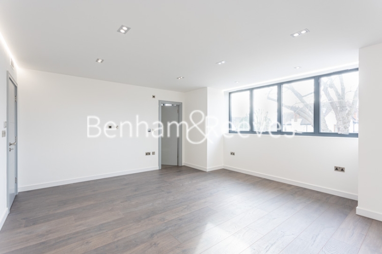 2 bedrooms flat to rent in The Ridgeway, Golders’s Green, NW11-image 3