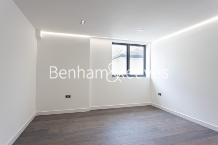 2 bedrooms flat to rent in The Ridgeway, Golders’s Green, NW11-image 18