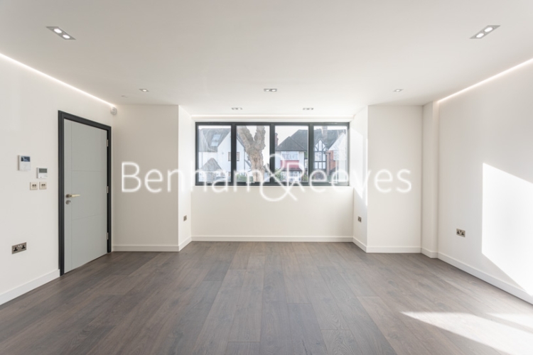 2 bedrooms flat to rent in The Ridgeway, Golders’s green, NW11-image 1