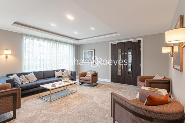 1  bedroom flat to rent in Inglis Way, Hampstead, NW7-image 10