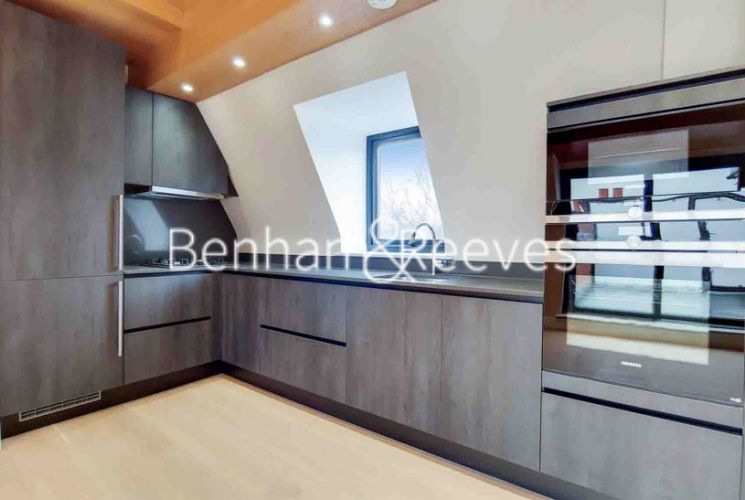 2 bedrooms flat to rent in Fitzjohns Avenue, Hampstead, NW3-image 2