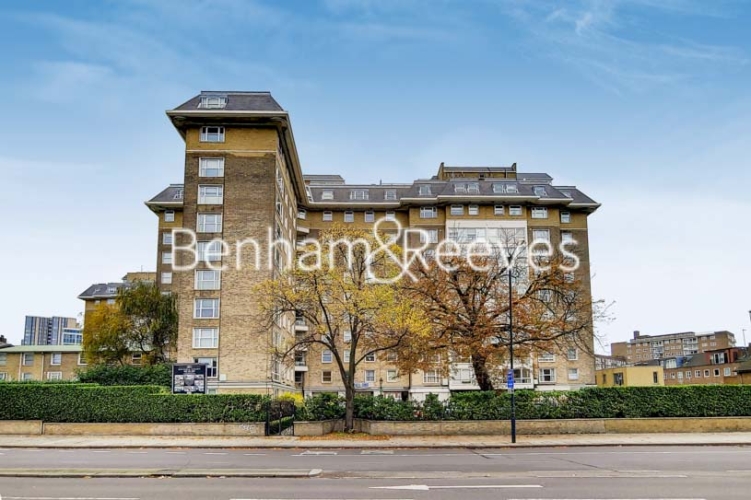 3 bedrooms flat to rent in Boydell Court, St. Johns Wood Park, NW8-image 5