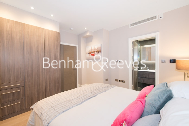 3  bedrooms flat to rent in Lyndhurst Road, Hampstead, NW3-image 8