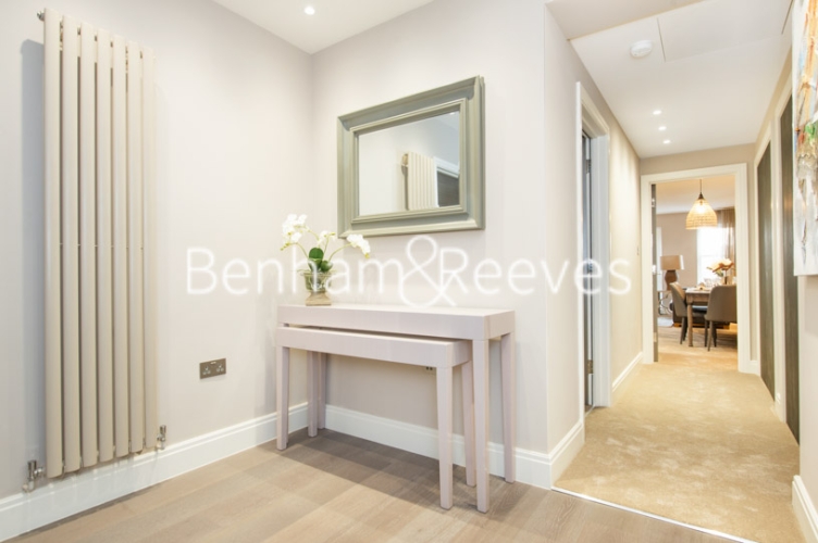 3  bedrooms flat to rent in Lyndhurst Road, Hampstead, NW3-image 10