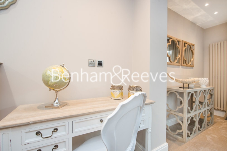 3 bedrooms flat to rent in Lyndhurst Road, Hampstead, NW3-image 12