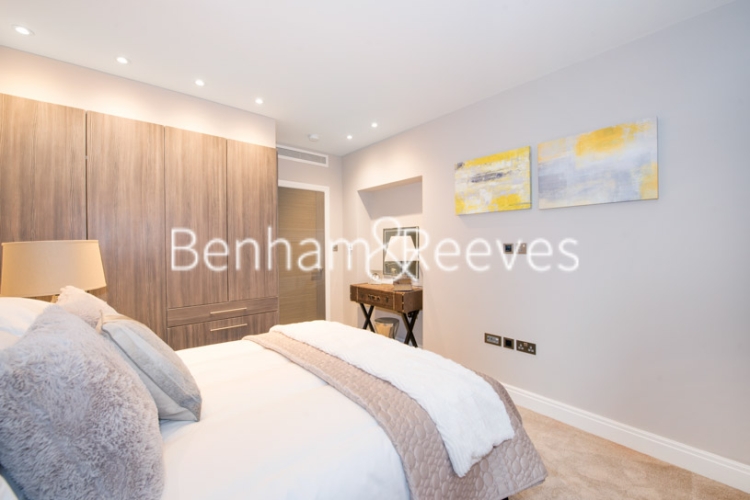 3  bedrooms flat to rent in Lyndhurst Road, Hampstead, NW3-image 15