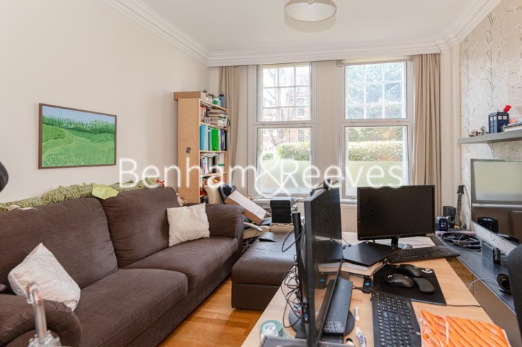 1  bedroom flat to rent in Frognal, Hampstead, NW3-image 1