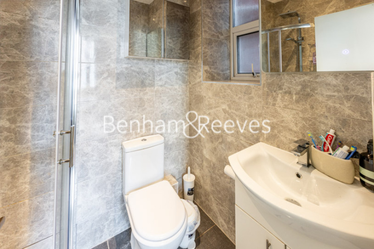 3 bedrooms flat to rent in Langland Mansions, Hampstead, NW3-image 5