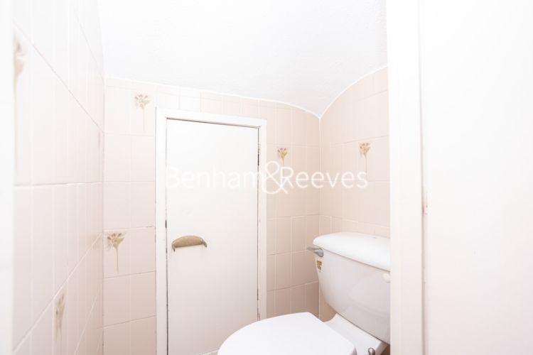 Studio flat to rent in Wessex Court, Golders Green, NW11-image 14