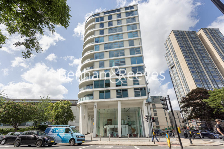 1 bedroom flat to rent in Winchester Road, Hampstead, NW3-image 9