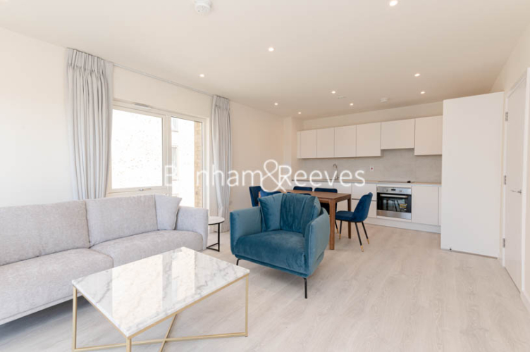 2  bedrooms flat to rent in Harewood Avenue, Hampstead, NW7-image 1