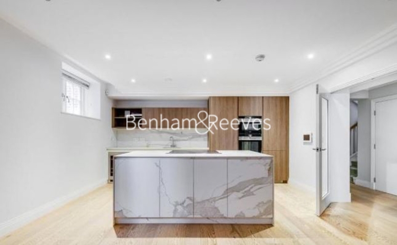 3 bedrooms flat to rent in Kidderpore Gardens, Hampstead, NW3-image 2