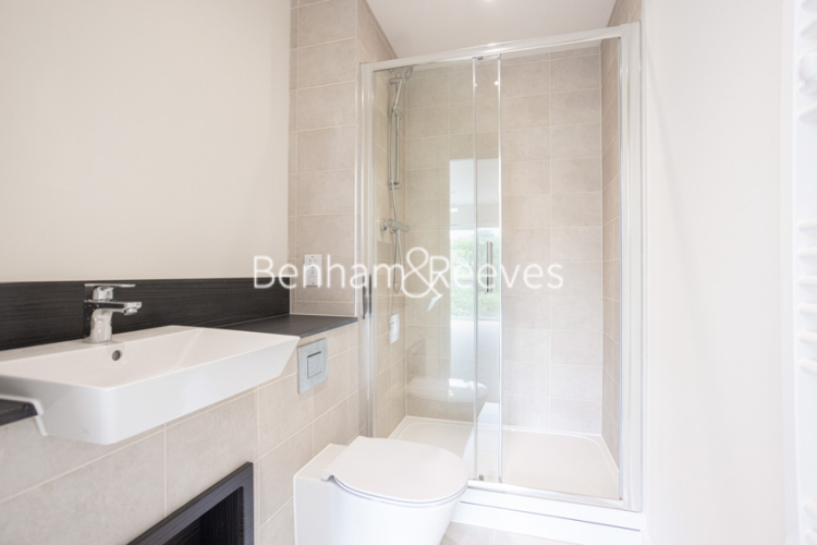 2  bedrooms flat to rent in Inglis Way, Hampstead, NW7-image 4