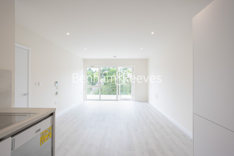2  bedrooms flat to rent in Inglis Way, Hampstead, NW7-image 6