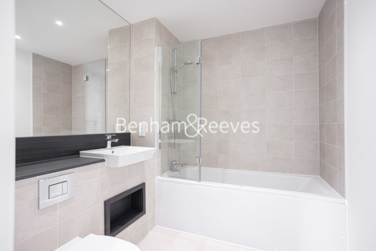 2  bedrooms flat to rent in Inglis Way, Hampstead, NW7-image 9