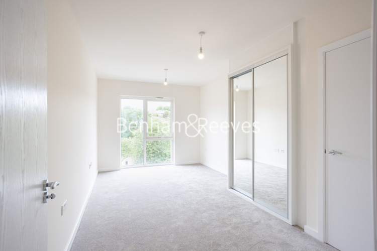2  bedrooms flat to rent in Inglis Way, Hampstead, NW7-image 13