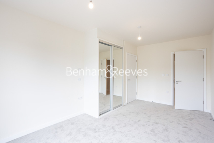 2  bedrooms flat to rent in Inglis Way, Hampstead, NW7-image 14