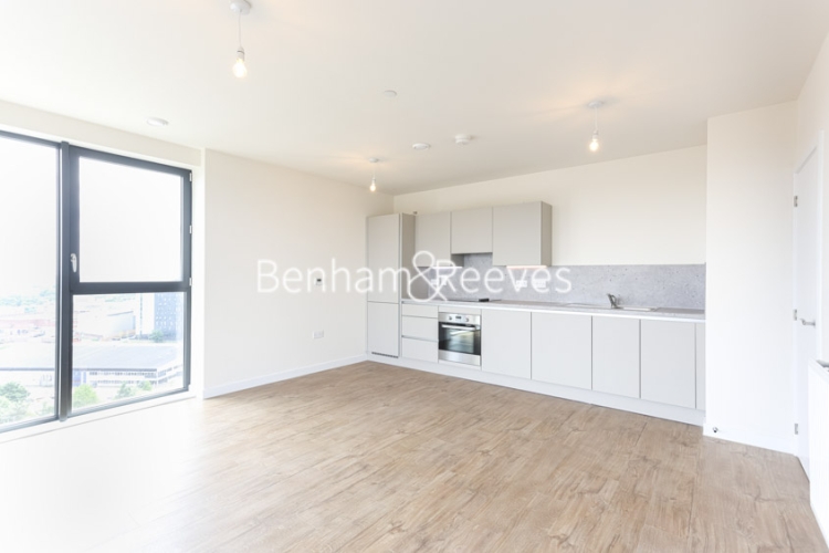 2  bedrooms flat to rent in Watkin Road, Wembley, HA9-image 18
