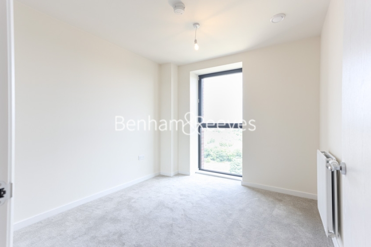 2 bedrooms flat to rent in Watkin Road, Wembley, HA9-image 19