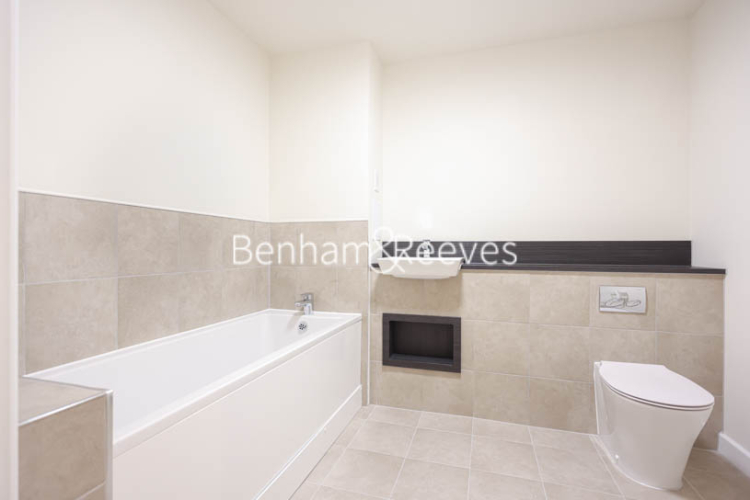 2 bedrooms flat to rent in North End Road, Wembley, HA9-image 10
