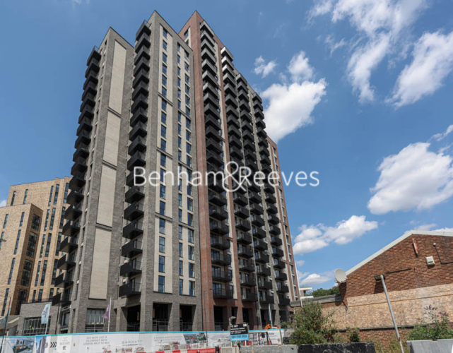 2 bedrooms flat to rent in North End Road, Wembley, HA9-image 12