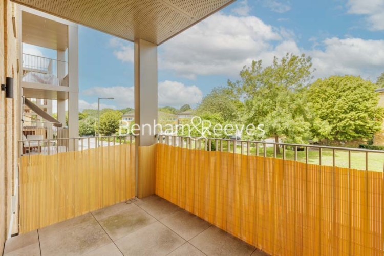 2 bedrooms flat to rent in Inglis Way, Hampstead, NW7-image 5