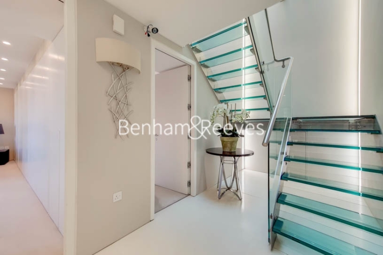 2 bedrooms flat to rent in Boydell Court, Hampstead, NW8-image 12