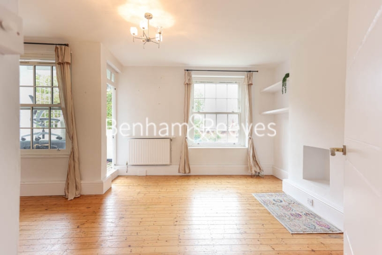 3  bedrooms flat to rent in Barrow Hill Estate, Charlbert Street, NW8-image 6