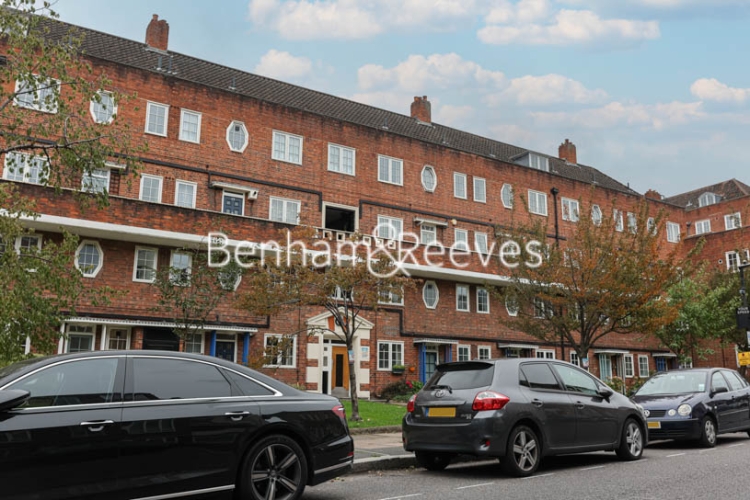 3  bedrooms flat to rent in Barrow Hill Estate, Charlbert Street, NW8-image 20