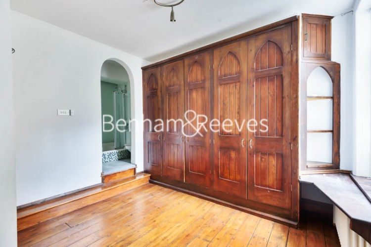 2  bedrooms flat to rent in Lisburne Road, Hampstead, NW3-image 9