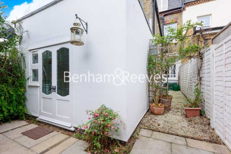2  bedrooms flat to rent in Lisburne Road, Hampstead, NW3-image 18