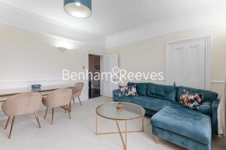 3 bedrooms flat to rent in Hampstead Lane, Hampstead, N6-image 1
