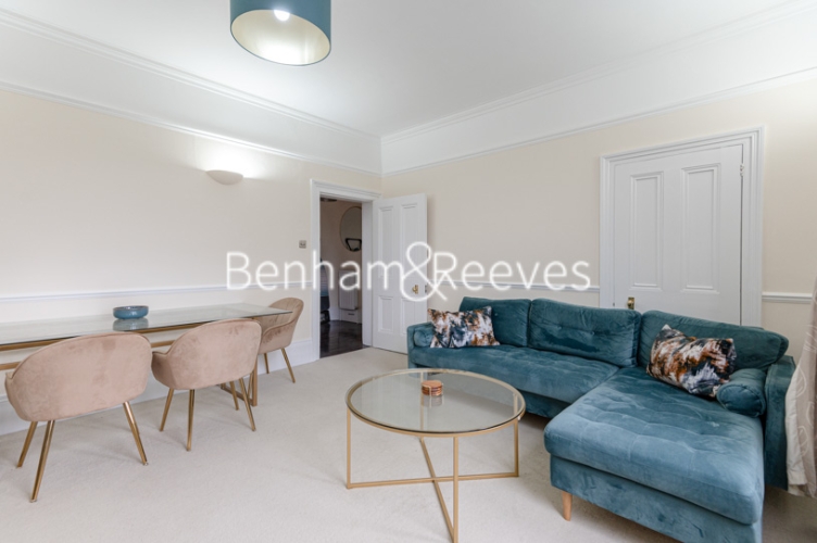 3  bedrooms flat to rent in Hampstead Lane, Hampstead, N6-image 1