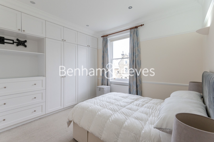 3 bedrooms flat to rent in Hampstead Lane, Hampstead, N6-image 9