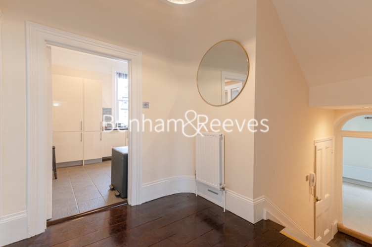 3 bedrooms flat to rent in Hampstead Lane, Hampstead, N6-image 13