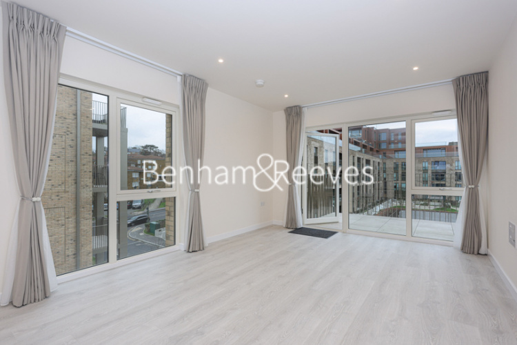 2  bedrooms house to rent in Fritillary Apartments, Harewood Avenue, NW7-image 1