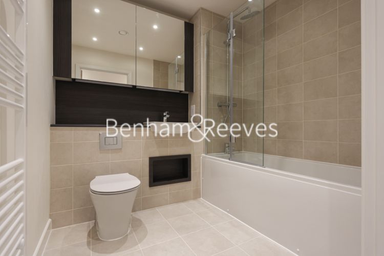 2 bedrooms flat to rent in Fritillary Apartments, Harewood Avenue, NW7-image 4
