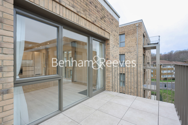 2  bedrooms house to rent in Fritillary Apartments, Harewood Avenue, NW7-image 5