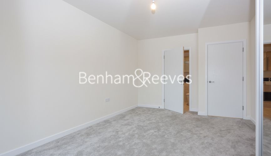 2 bedrooms flat to rent in Fritillary Apartments, Harewood Avenue, NW7-image 9