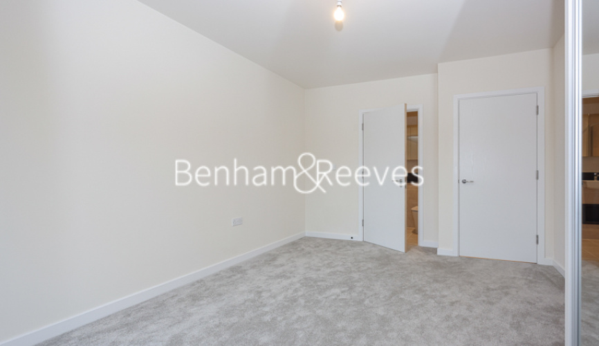 2  bedrooms house to rent in Fritillary Apartments, Harewood Avenue, NW7-image 9