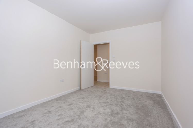 2 bedrooms flat to rent in Fritillary Apartments, Harewood Avenue, NW7-image 10