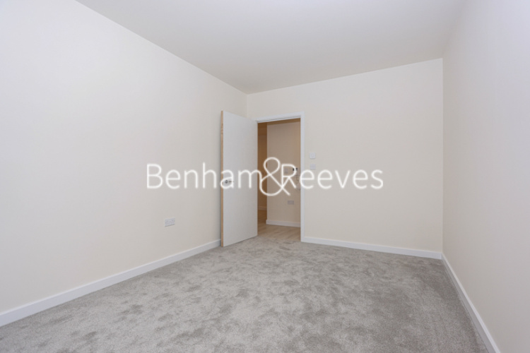 2  bedrooms house to rent in Fritillary Apartments, Harewood Avenue, NW7-image 10